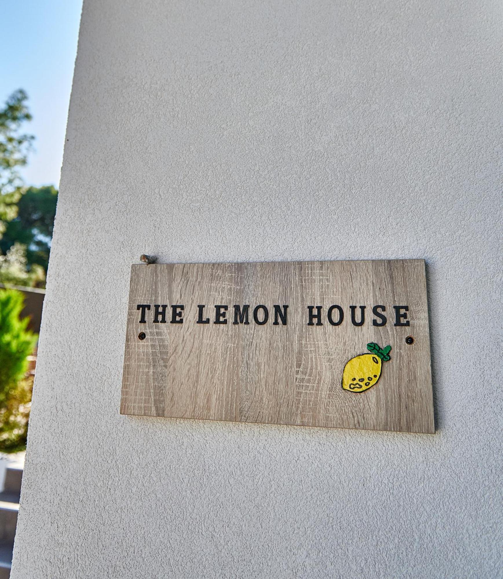 The Lemon House Daire Artemida  Dış mekan fotoğraf
